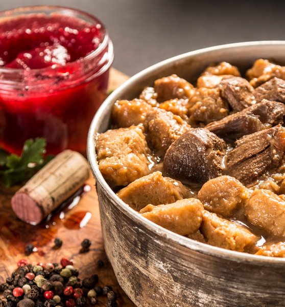 venison-ragout-with-potato-dumplings_f